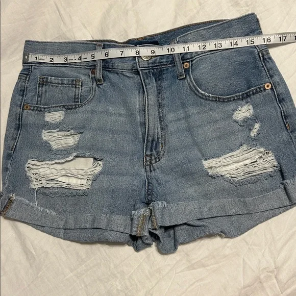 Aeropostale Size 10 Distressed Mom Short Jean Shorts - Picture 8 of 11